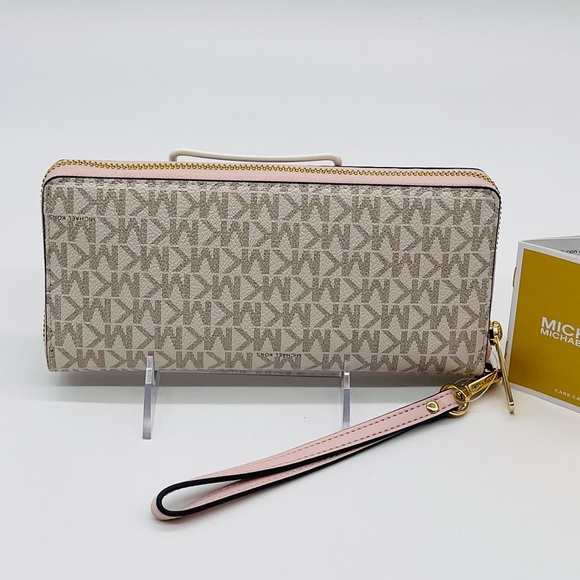 Michael Kors Large Continental Wallet Wristlet - Picture 3 of 7